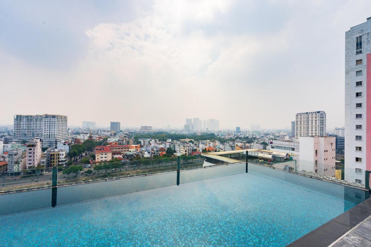 Apartment The Arrivals - Saigon Center - Best View Pool - 10 Stars *
